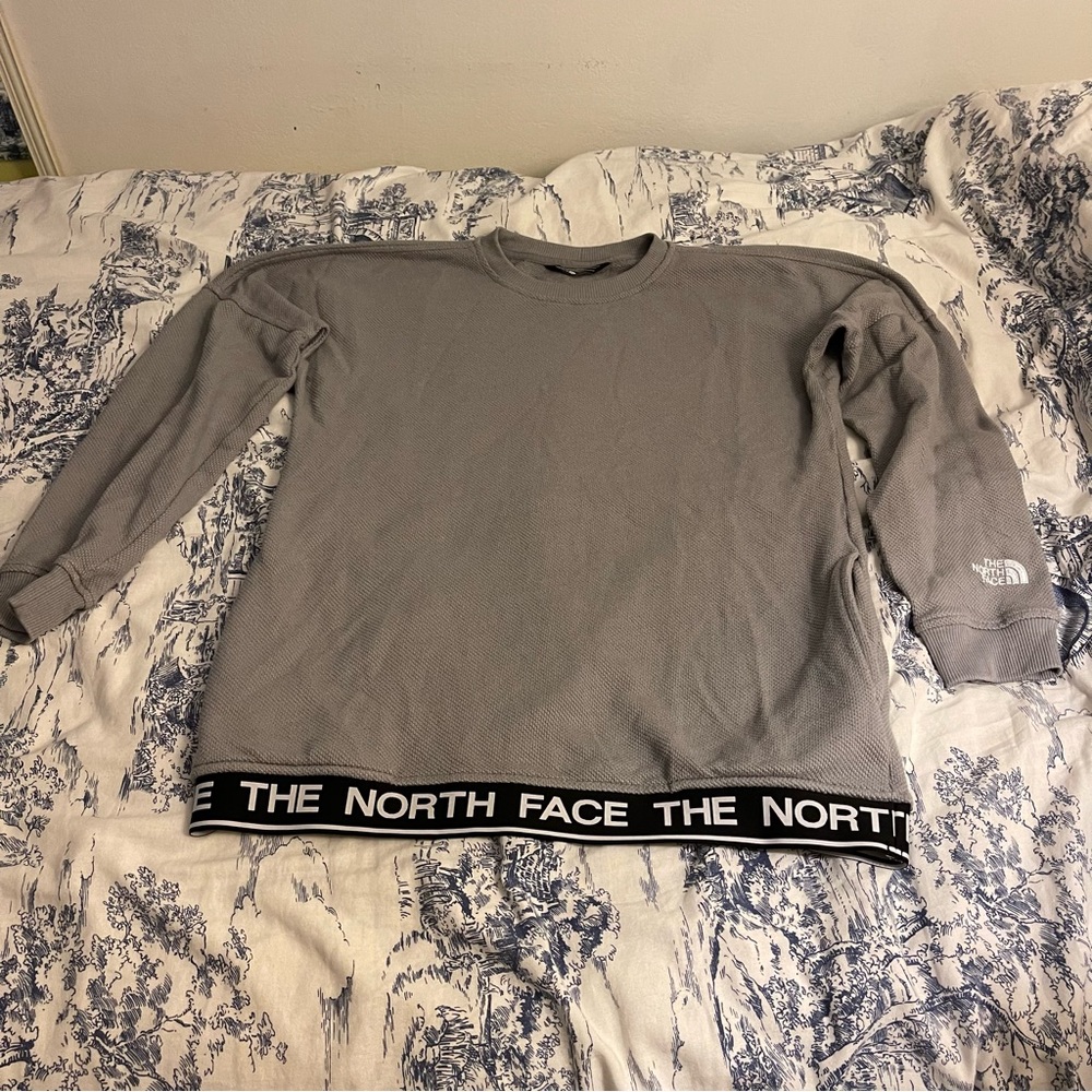 THE NORTHFACE BASELAYER LONGSLEEVE